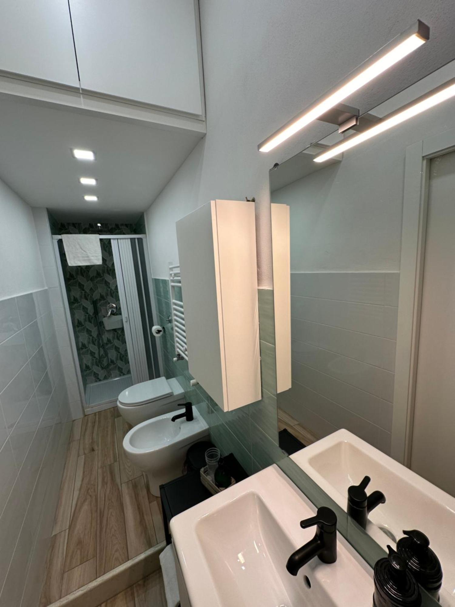 B&B Ciruzzo เนเปิลส์ ภายนอก รูปภาพ